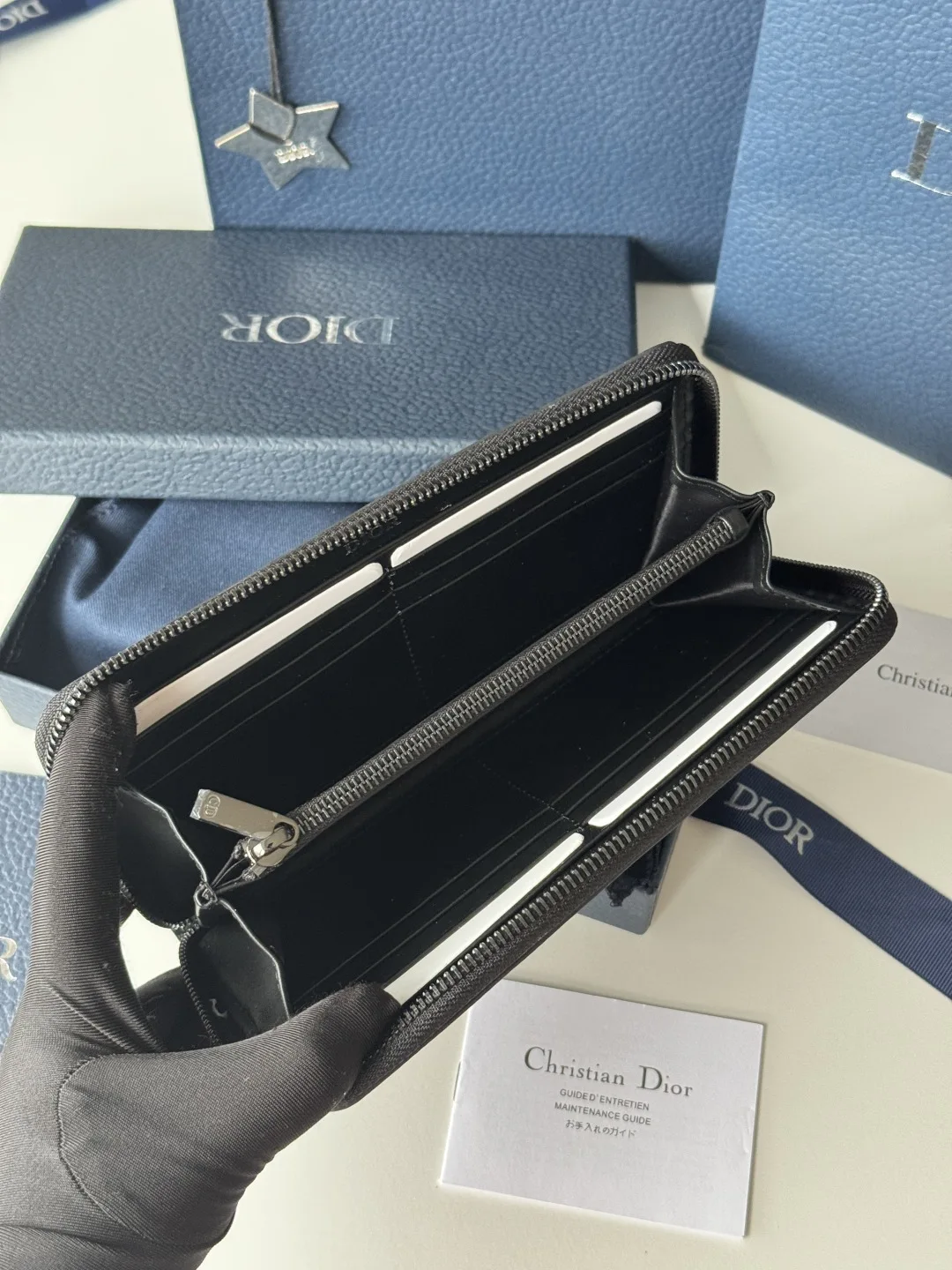 Dior 2ESBC252YSE-315 Long Zipper Wallet - Detail view 8