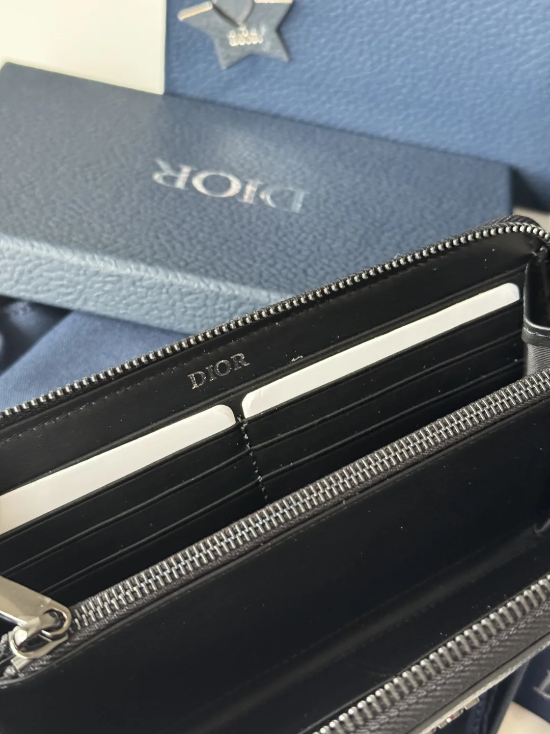 Dior 2ESBC252YSE-315 Long Zipper Wallet - Detail view 9