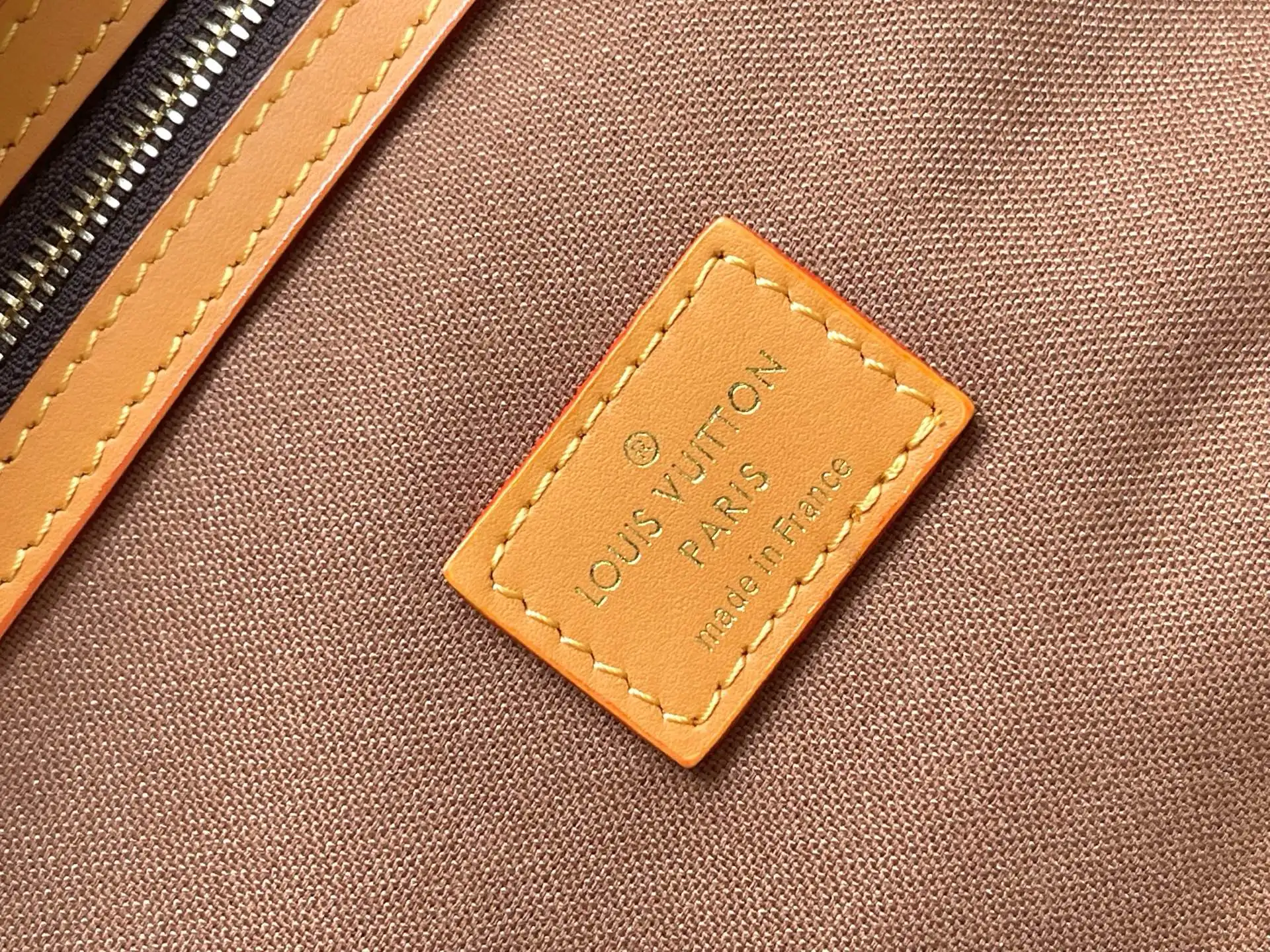 Louis Vuitton M14735 KEEPALL BANDOULIERE 50 Travel Bag - Detail view 8
