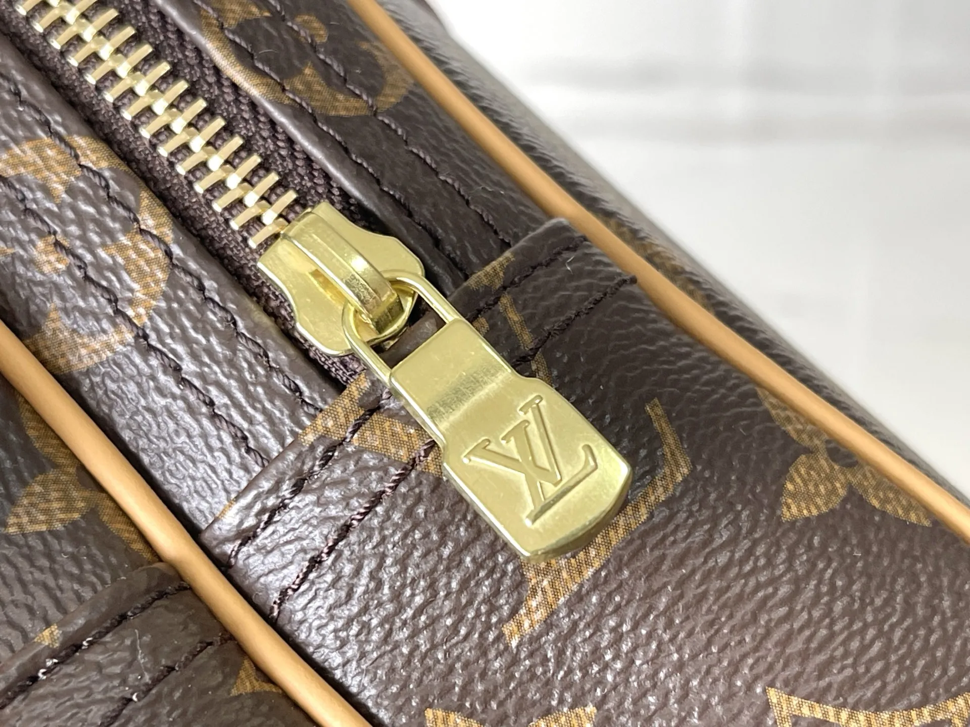 LVM45254老花 VINTAGE 记者包 中古包相机包 男士邮差包相机包 - 细节图 6