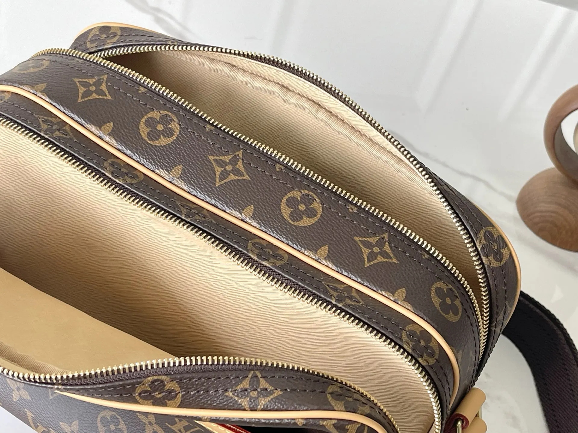 LVM45254老花 VINTAGE 记者包 中古包相机包 男士邮差包相机包 - 细节图 8