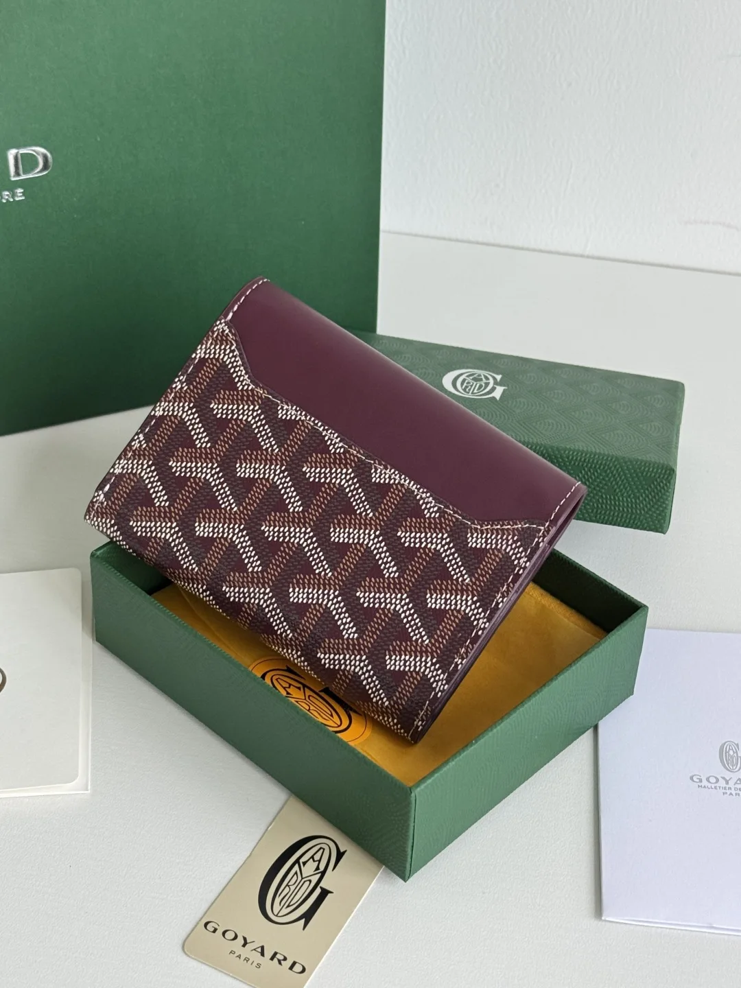Goyard 3319 Saint-Gabriel Envelope Trifold Wallet - Detail view 3