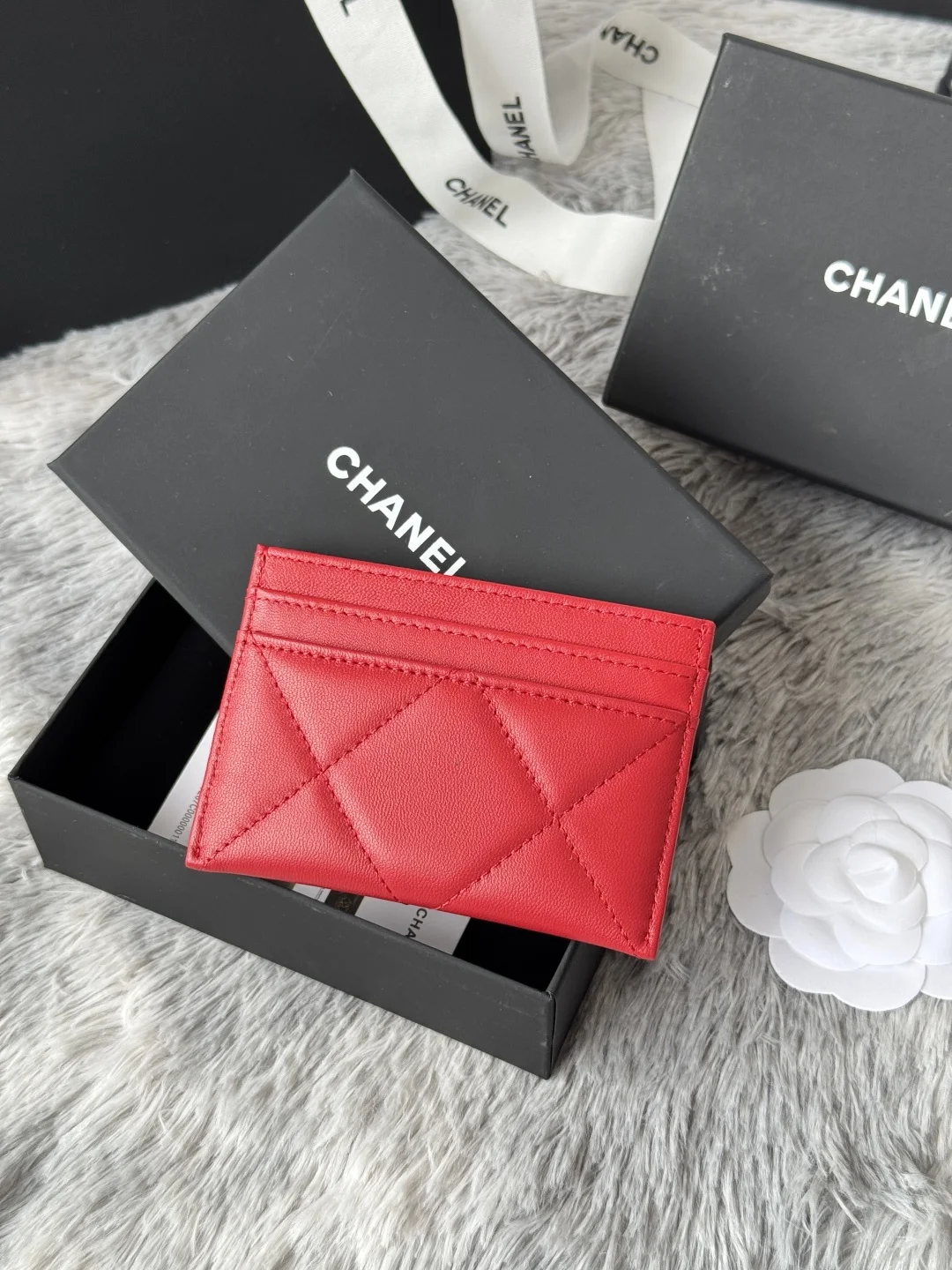 Chanel AP1167 Embroidered Argyle Cardholder - Detail view 3