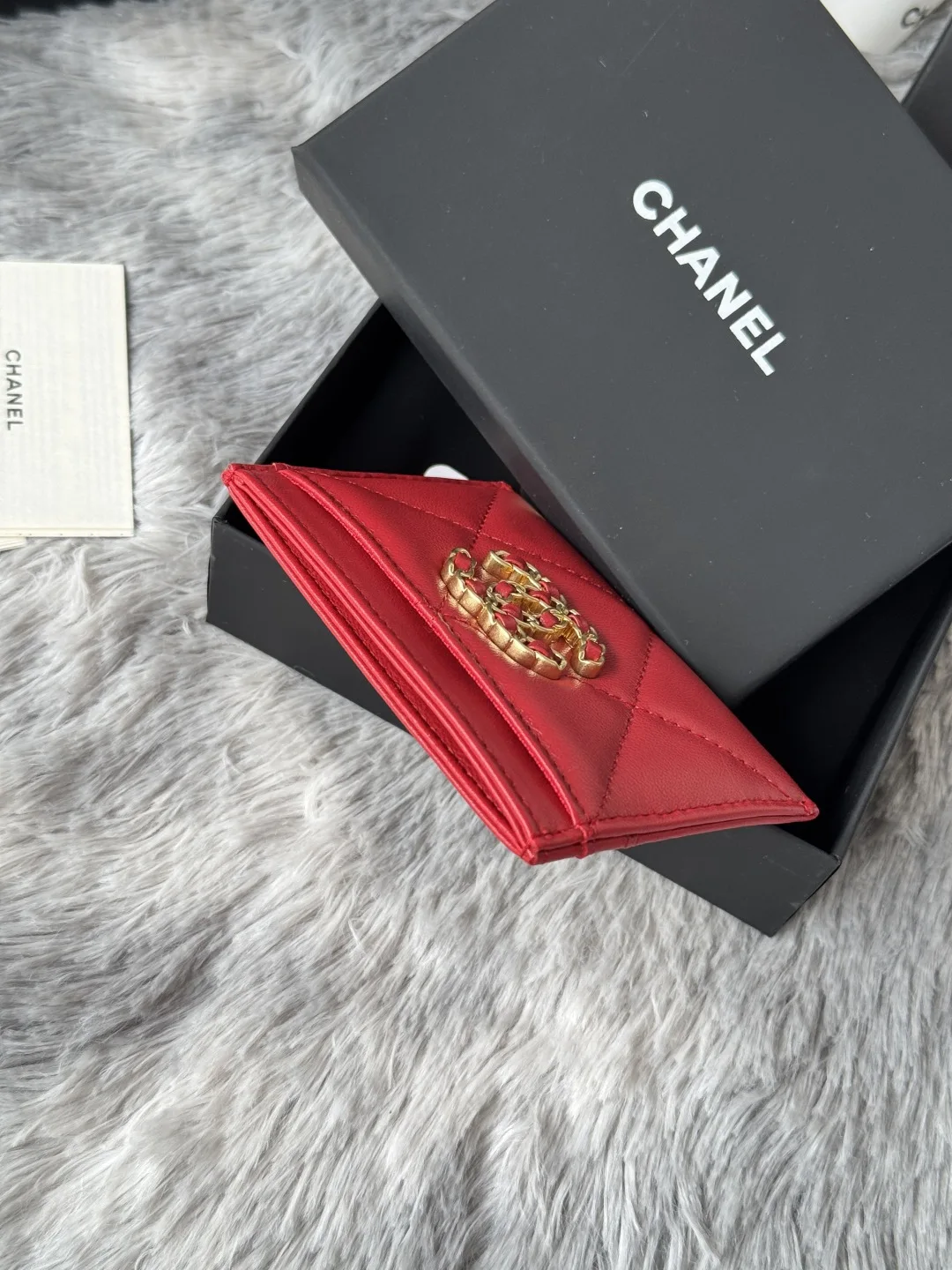 Chanel AP1167 Embroidered Argyle Cardholder - Detail view 4