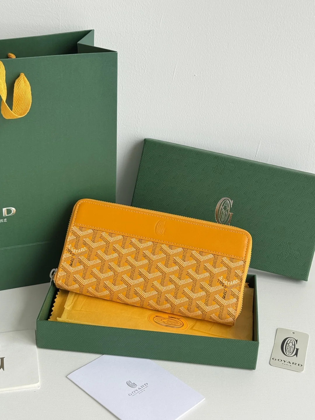 Goyard 3368 Long Wallet in Large Size - Detail view 1
