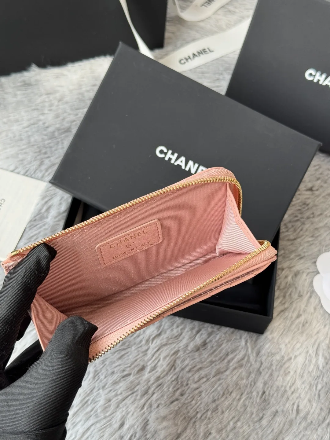 Chanel A3179 2024 7-shaped single pull card holder - Detail view 8