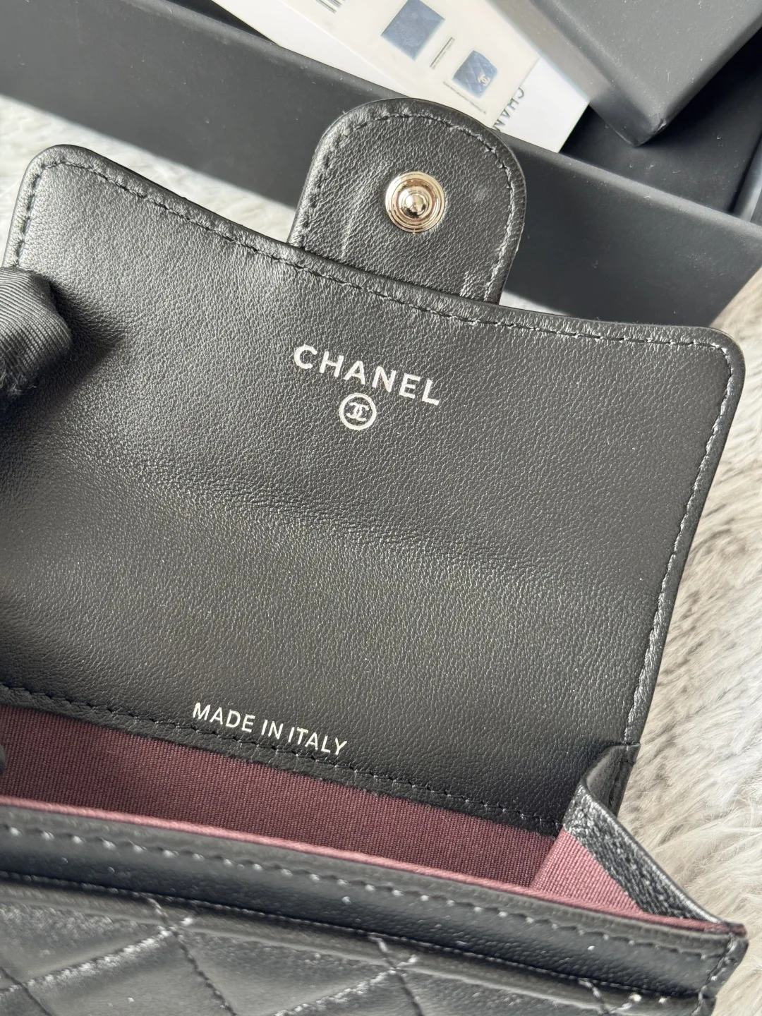 Chanel AP80799 Sheepskin Caviar Small Ball Pattern CF Card Holder - Detail view 8