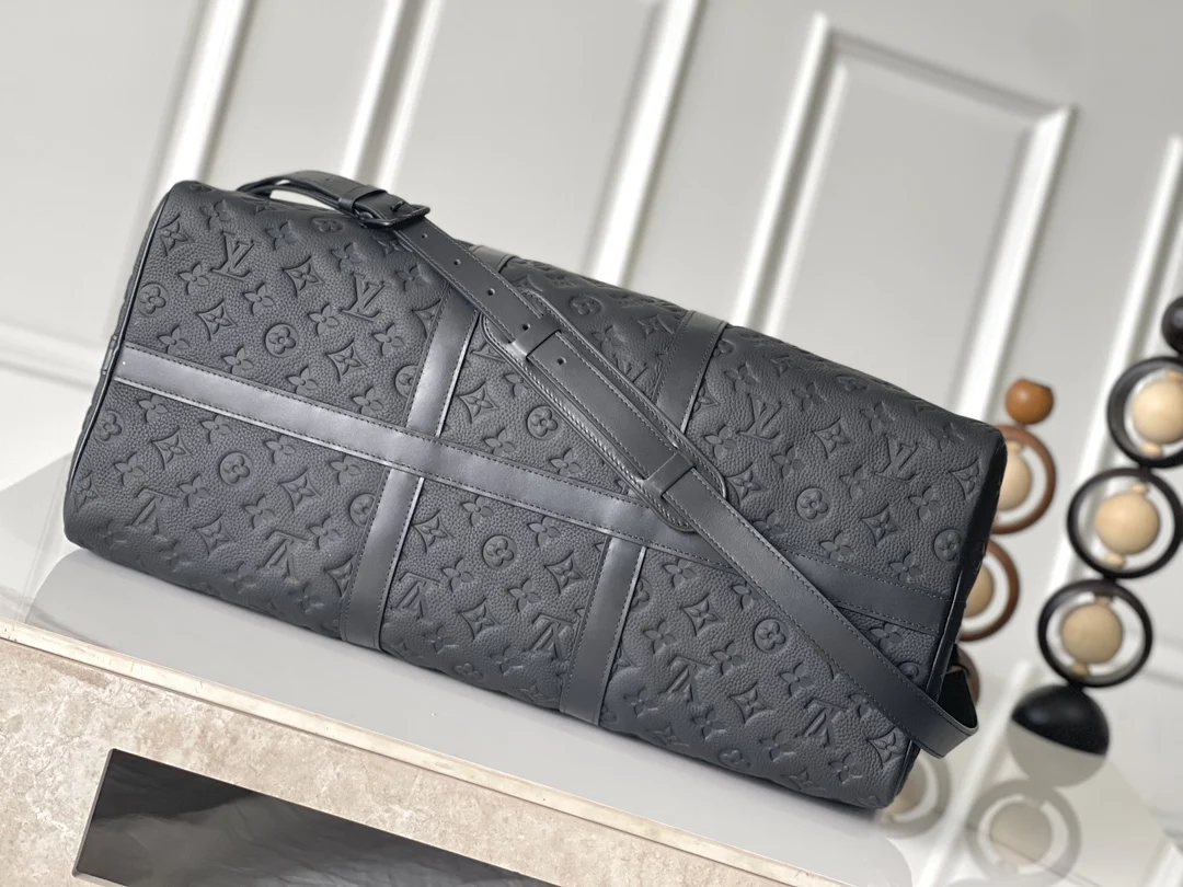 Louis Vuitton M59025 KEEPALL BANDOULIERE 50 Travel Bag - Detail view 4