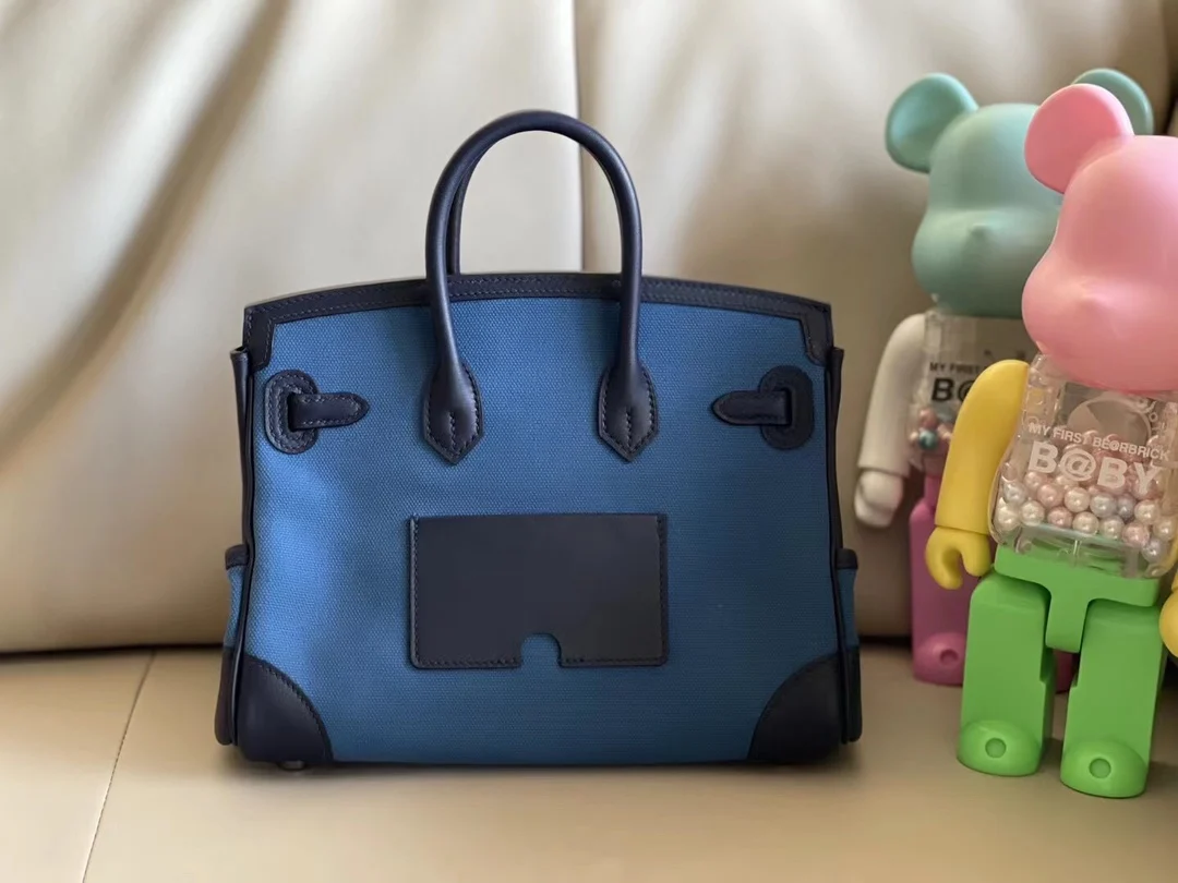 Hermes Birkin Cargo 25cm Handbag for Men and Women - Detail view 3