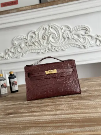 现货半手工 俗称kelly凯莉迷你一代手包hermes  kelly mini 鳄鱼纹牛皮半手工 蜜蜡缝线颜色 酒红 金扣尺寸 22cm