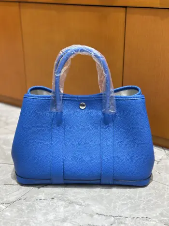 现货 𝙂𝙖𝙧𝙙𝙚𝙣 𝙥𝙖𝙧𝙩𝙮 30cm花园包全皮 新颜色  水妖蓝通勤 出街都很适配  满满高级感