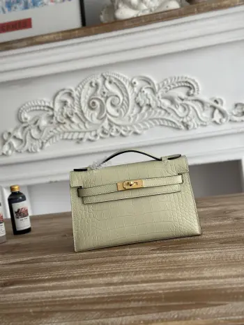 现货半手工 俗称kelly凯莉迷你一代手包hermes  kelly mini 鳄鱼纹牛皮半手工 蜜蜡缝线颜色 香草色 金扣尺寸 22cm