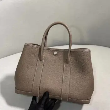 半手工 Garden party 30cm 36cm花园包 大象灰 材质 电镀纯钢五金皮料材质 A级togo皮 同步专柜蜜蜡线缝制