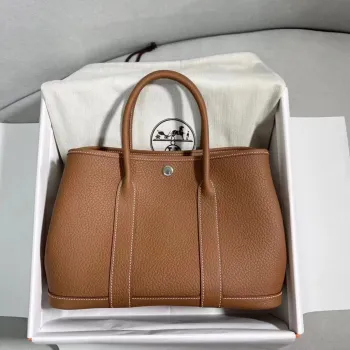 半手工 Garden party 30cm 36cm花园包 金棕色材质 电镀纯钢五金皮料材质 A级togo皮 同步专柜蜜蜡线缝制