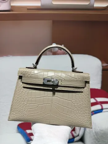 Kelly二代19cm 进口美洲雾面鳄鱼皮  奶茶色 银扣 手缝蜡线 实拍 对版专柜美洲鳄鱼