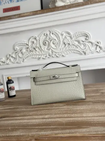 现货半手工 俗称kelly凯莉迷你一代手包hermes  kelly mini 鳄鱼纹牛皮半手工 蜜蜡缝线颜色 冰川灰 银扣尺寸 22cm