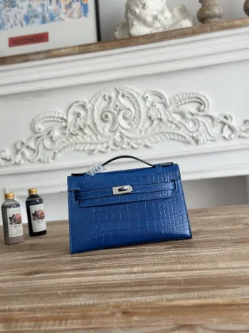 现货半手工 俗称kelly凯莉迷你一代手包hermes  kelly mini 鳄鱼纹牛皮半手工 蜜蜡缝线颜色 水妖蓝 银扣尺寸 22cm