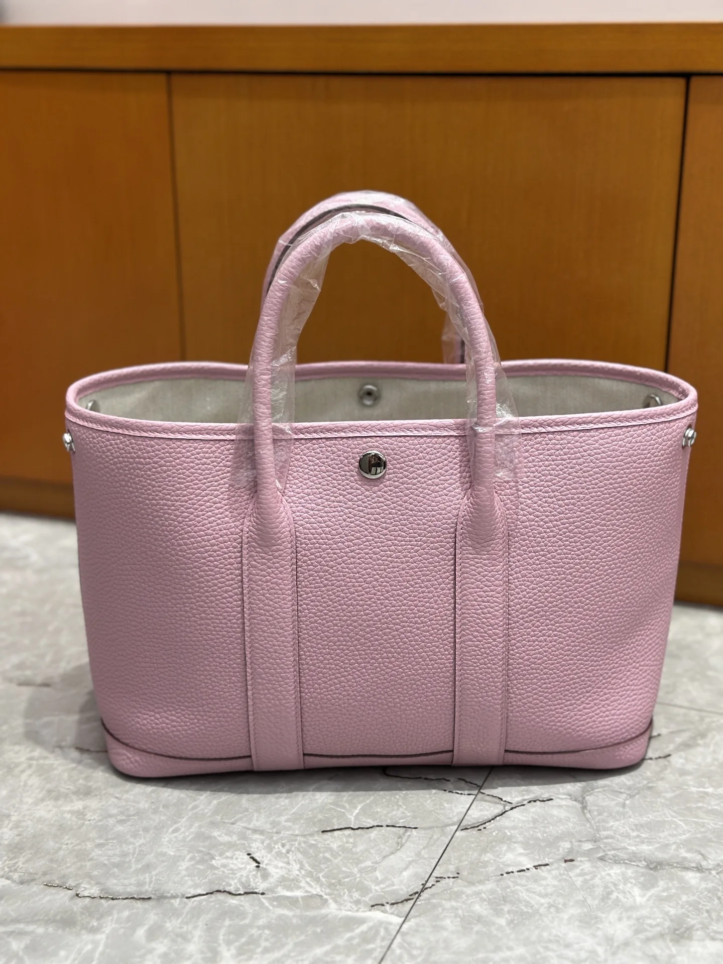 原单爱马仕女包|高仿爱马仕女包|精仿爱马仕女包|一比一爱马仕女包现货 𝙂𝙖𝙧𝙙𝙚𝙣 𝙥𝙖𝙧𝙩𝙮 30cm花园包全皮 新颜色  锦葵紫通勤 出街都很适配  满满高级感