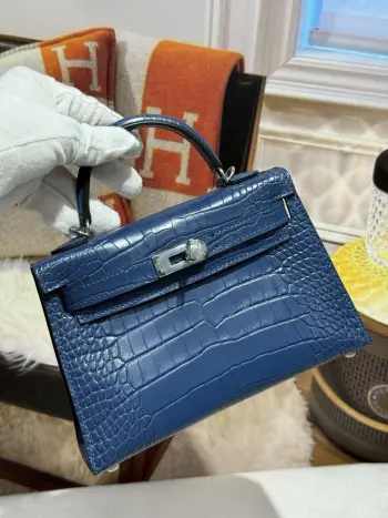 Kelly二代19cm 进口美洲雾面鳄鱼皮  蓝染工艺  全套手打钉五金手缝蜡线 内里配进口羊皮  实拍 对版专柜美洲鳄鱼