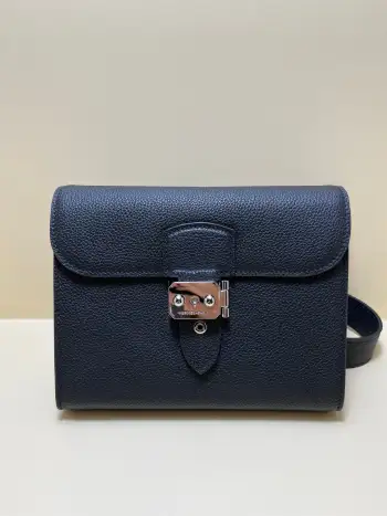 半手工 Sac a Depeches 密码锁信封包 斜挎包 21cm 原厂A级Togo小牛皮 黑色 银扣 男女通用款专柜同步 蜜蜡线缝制 纯钢五金 