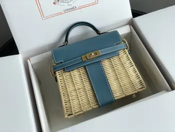  新品Kelly picnic 野餐包 20cm 原厂进口Swift皮拼手工编织柳条 牛仔蓝 金扣限量版 专柜同步 蜜蜡线缝制 纯钢五金