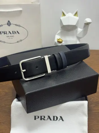 PRADA.普拉达全套包装 3.5cm 十字纹纹理牛皮品质 每个细节都体现出至高的品味和格调 整体造型增添优雅韵味 低调奢华的典范 优雅迷人气息 精致的手工艺制作 