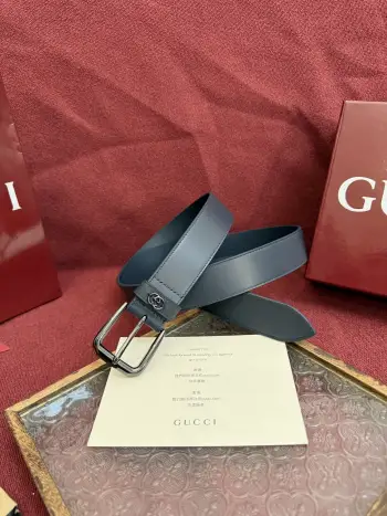 Gucci 款号 673921 AP0N 4099 表面材料是定制进口小牛皮 宽度3.5cm 皮圈缝制立体GG五金配饰 方形简约针扣