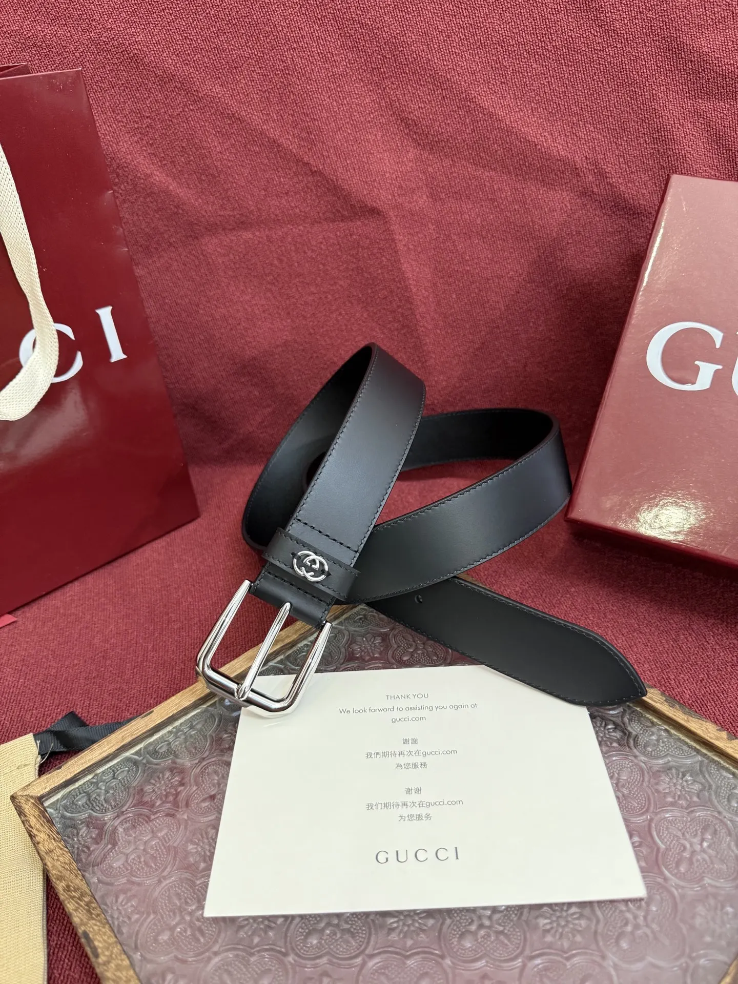 原单古奇皮带|高仿古奇皮带|精仿古奇皮带|一比一古奇皮带Gucci 款号 673921 AP0N 4099 表面材料是定制进口小牛皮 宽度3.5cm 皮圈缝制立体GG五金配饰 方形简约针扣