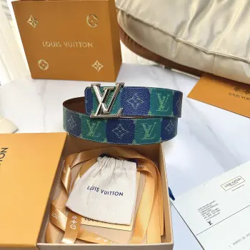 LV.路易威登 全套包装 宽度 40mm宽度 正品一体铸造五金钢扣 原厂皮料 双面原厂定制进口面料 可送礼自用不错选择
