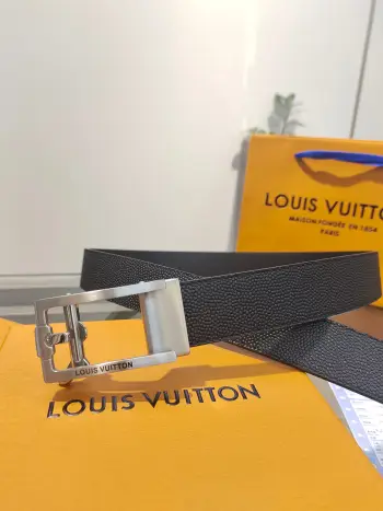 LV.男士自动带全套包装 自动平滑扣腰带 精钢打造五金 宽度35MM宽 原版带身 自由裁剪设计