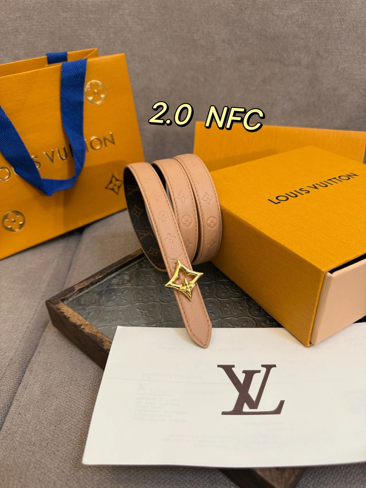 LVFlowergram 20mm Monogram Empreinte小牛皮 女士皮带 - 细节图 4