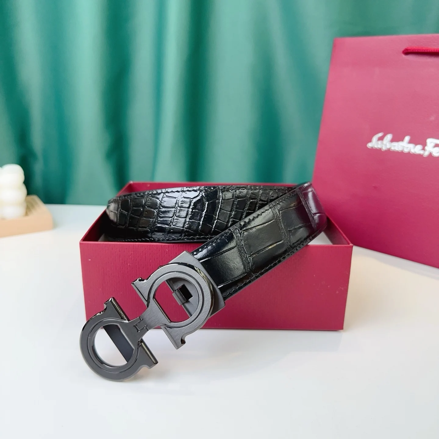 Ferragamo 35MM width men s automatic buckle leather belt, automatic smooth buckle waistband - Detail view 5