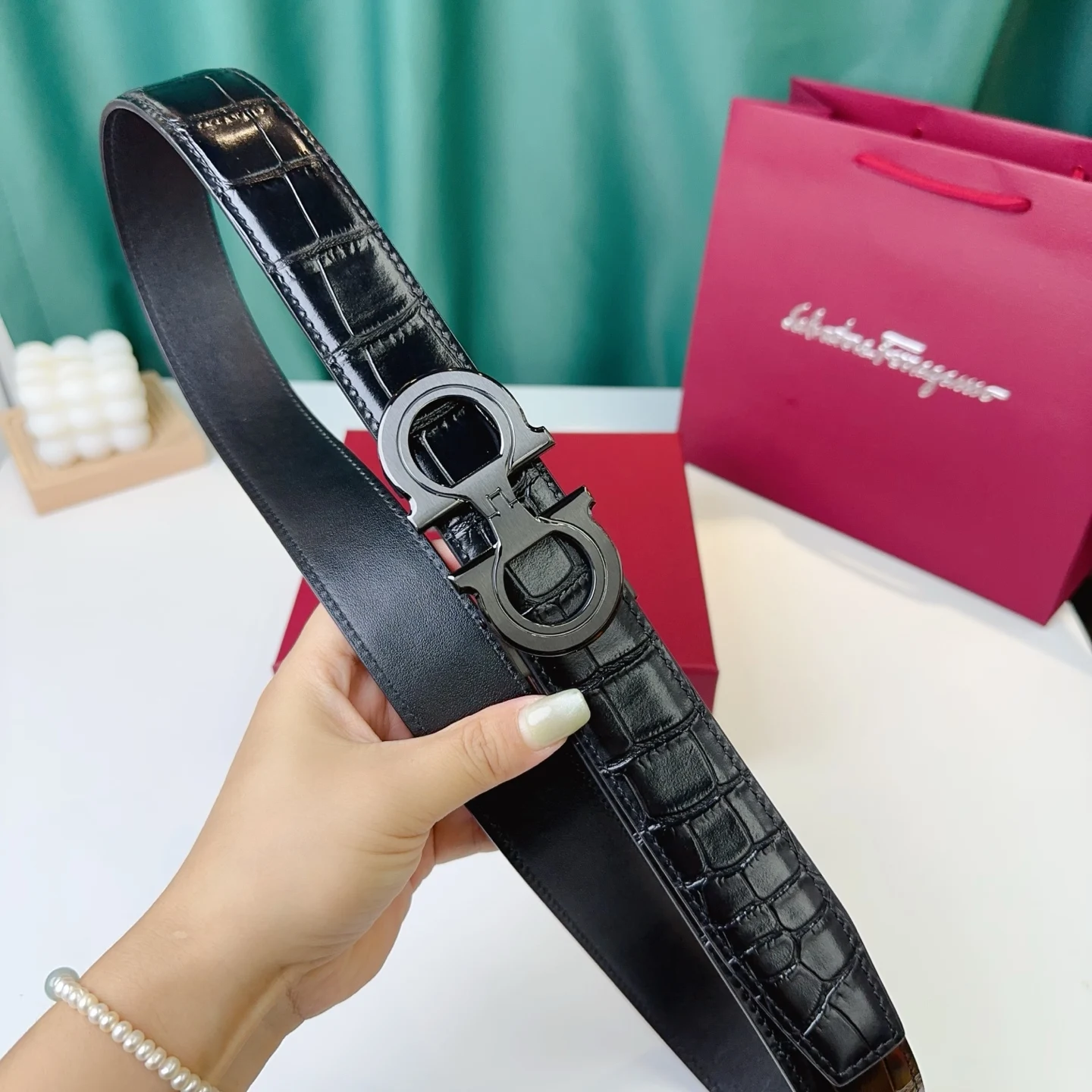 Ferragamo 35MM width men s automatic buckle leather belt, automatic smooth buckle waistband - Detail view 6