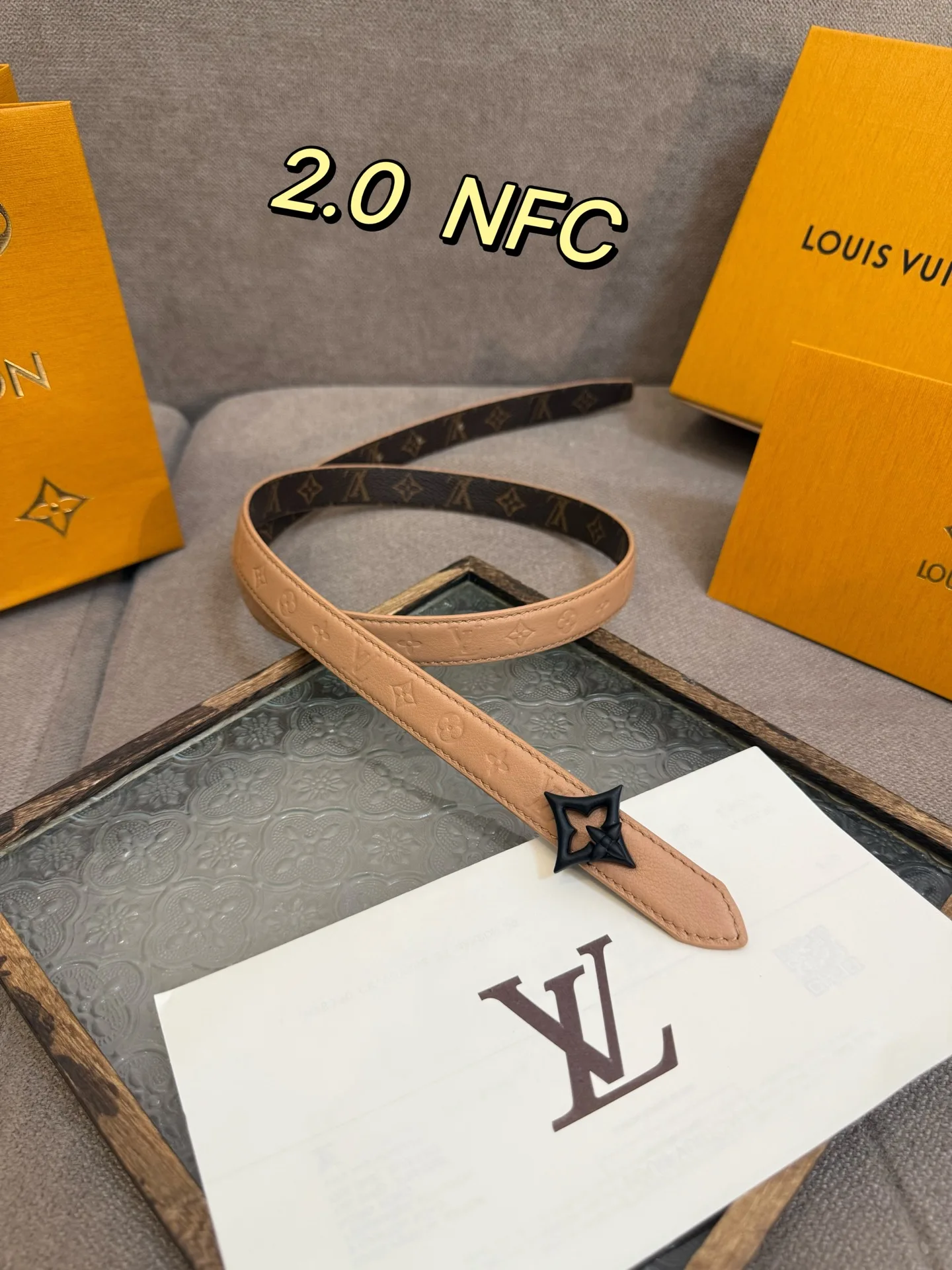 LVFlowergram 20mm Monogram Empreinte小牛皮 女士皮带 - 细节图 3