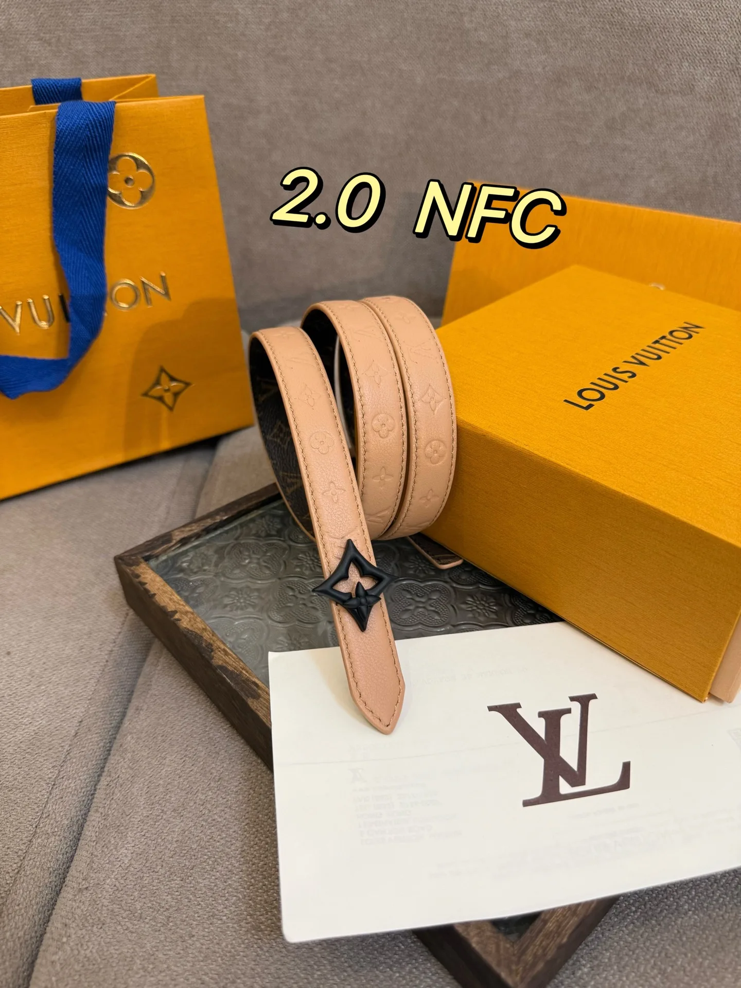 LVFlowergram 20mm Monogram Empreinte小牛皮 女士皮带 - 细节图 4