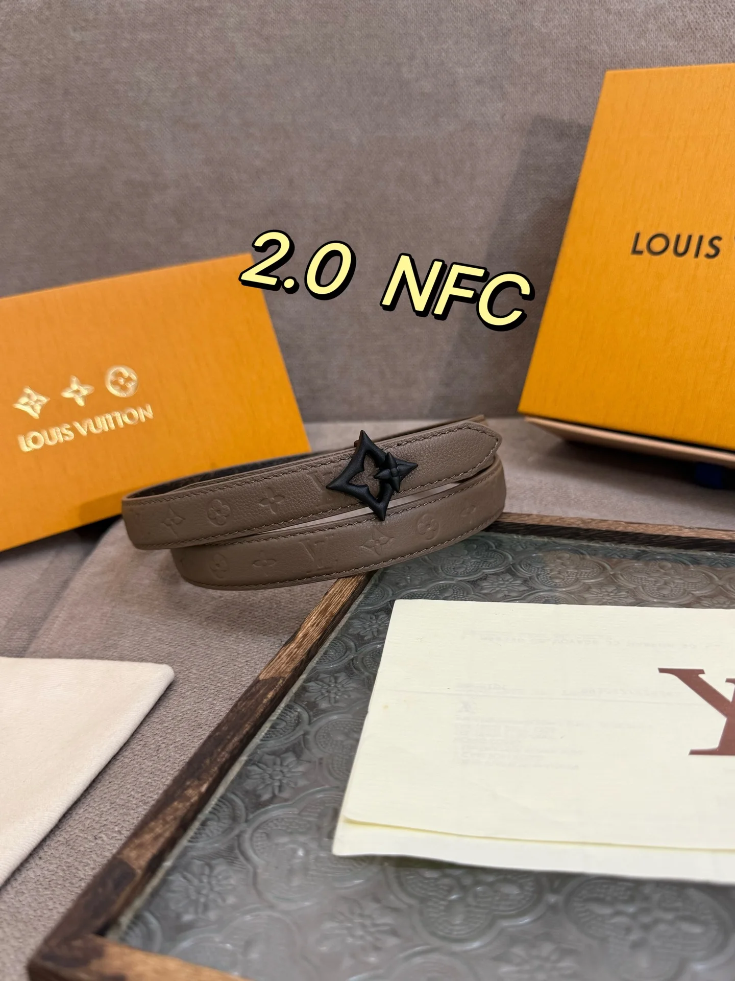 LVFlowergram 20mm Monogram Empreinte小牛皮 女士皮带 - 细节图 2