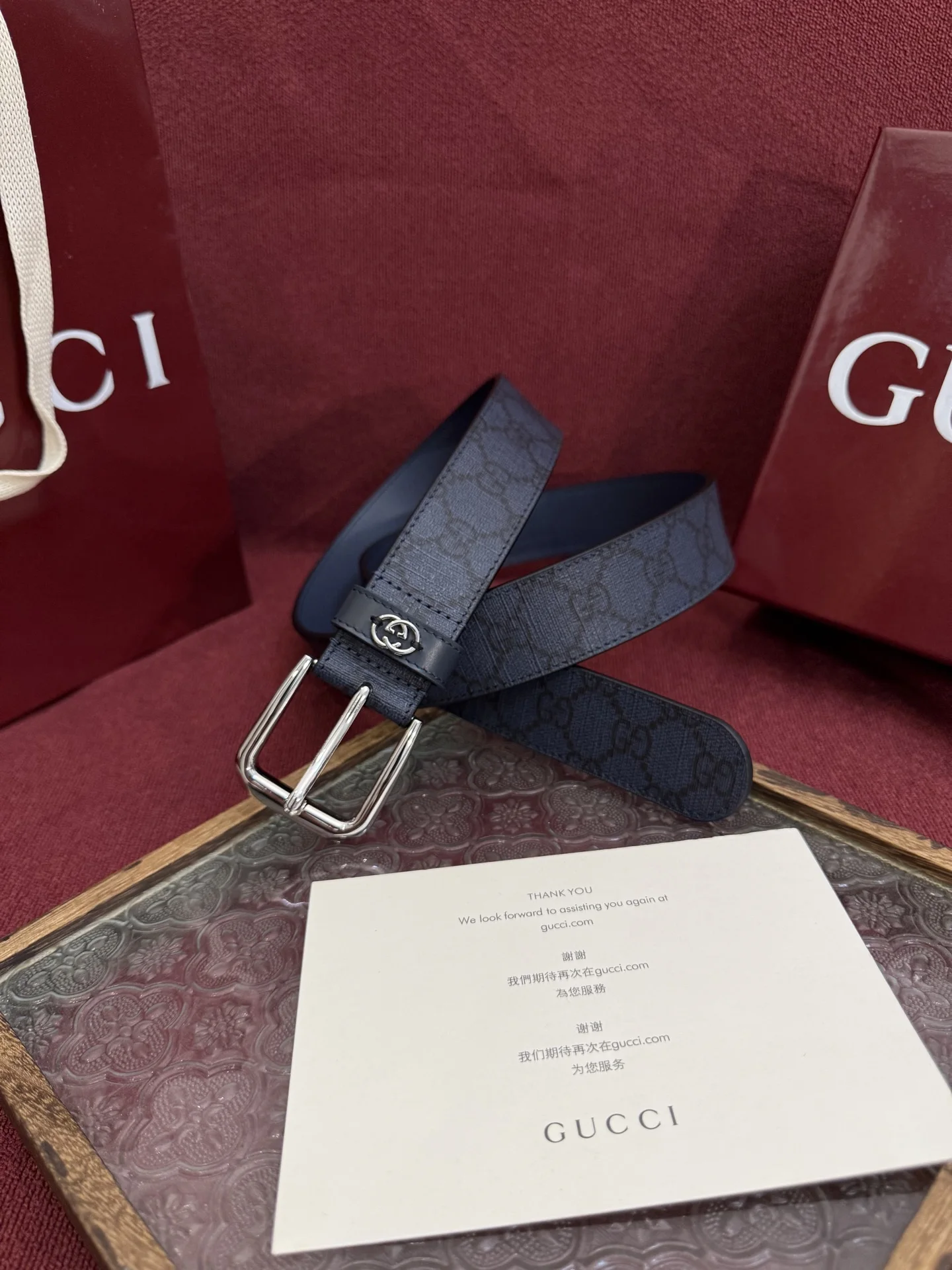 原单古奇皮带|高仿古奇皮带|精仿古奇皮带|一比一古奇皮带Gucci 款号 673921 FABY3 8442 表面材料是蓝色定制PVC 宽度3.5cm 皮圈缝制立体GG五金配饰 方形简约针扣
