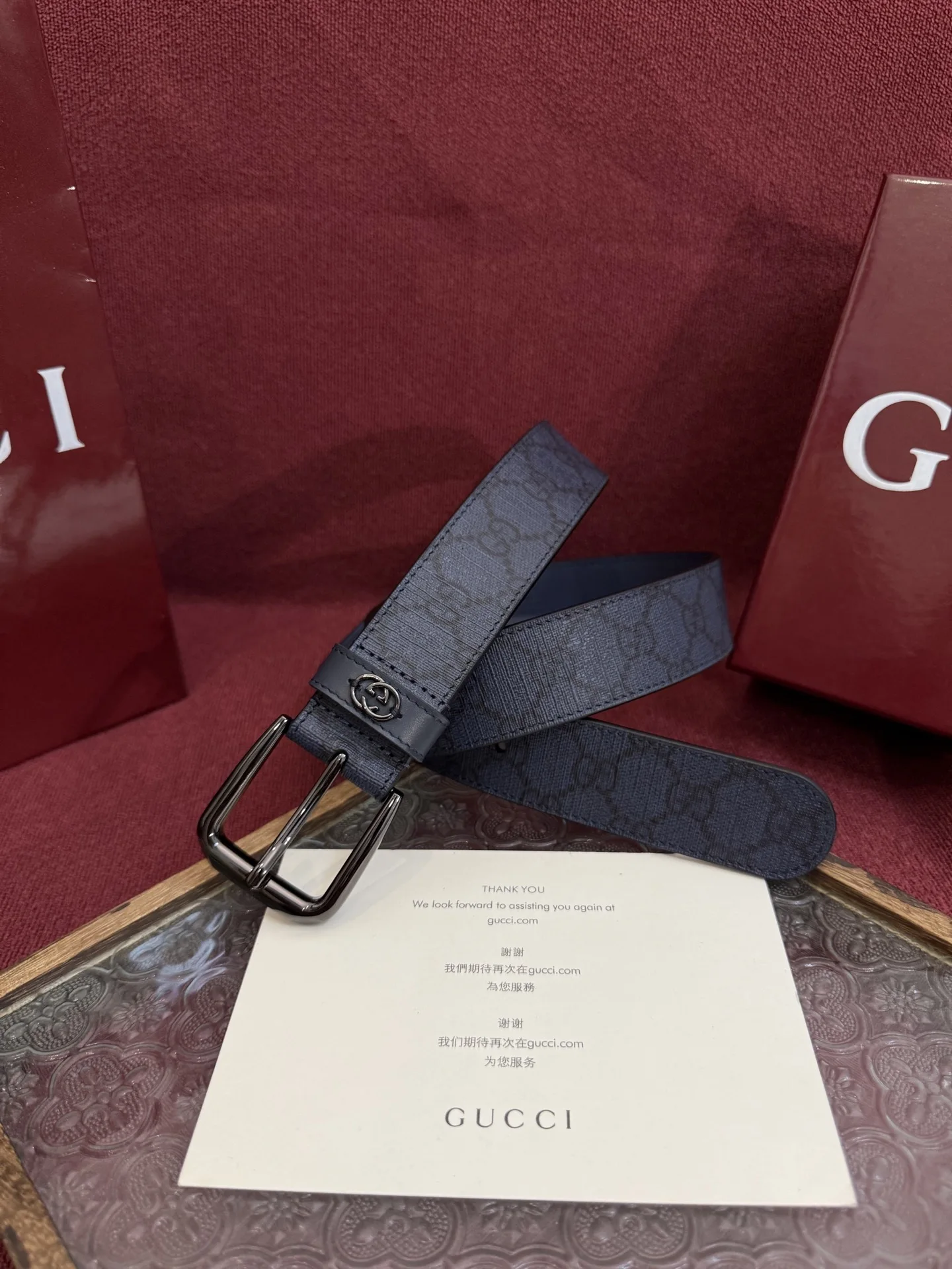 原单古奇皮带|高仿古奇皮带|精仿古奇皮带|一比一古奇皮带Gucci 款号 673921 FABY3 8442 表面材料是蓝色定制PVC 宽度3.5cm 皮圈缝制立体GG五金配饰 方形简约针扣