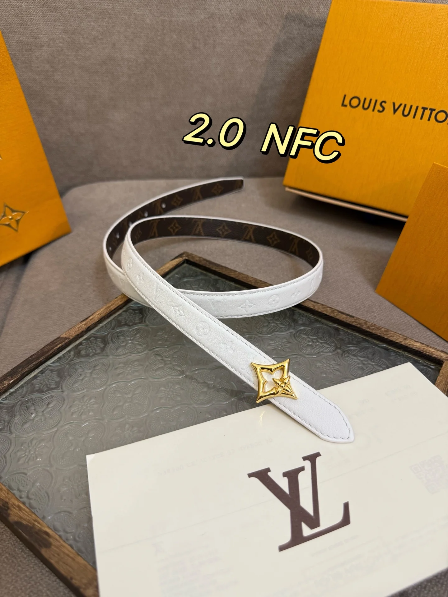 LVFlowergram 20mm Monogram Empreinte小牛皮 女士皮带 - 细节图 3