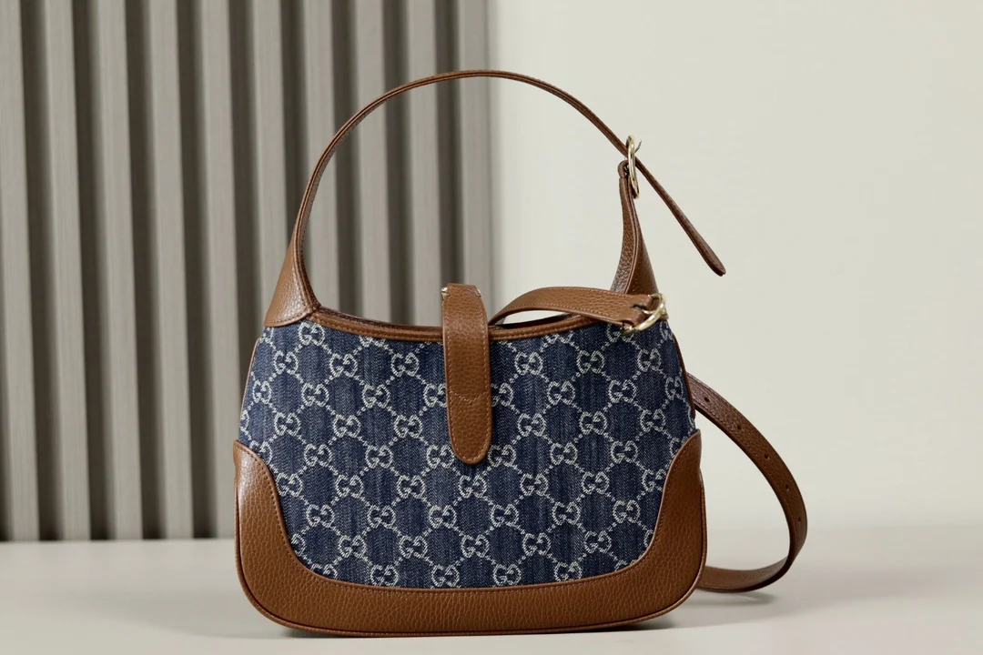 Gucci 636706 Jackie 1961 Series Handbag - Detail view 9