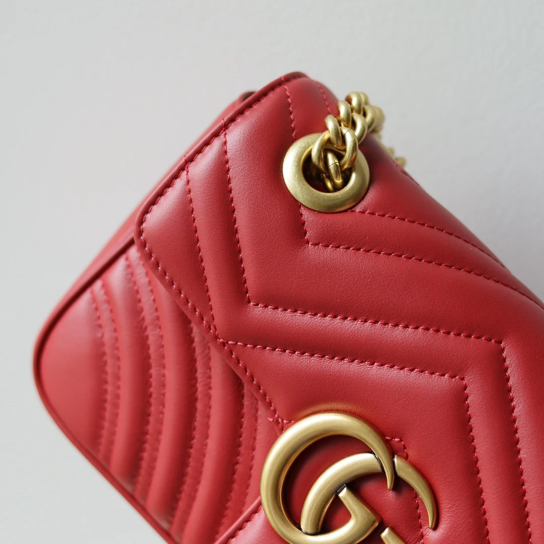 Gucci 446744 GG Marmont Chevron Chain Bag - Detail view 5