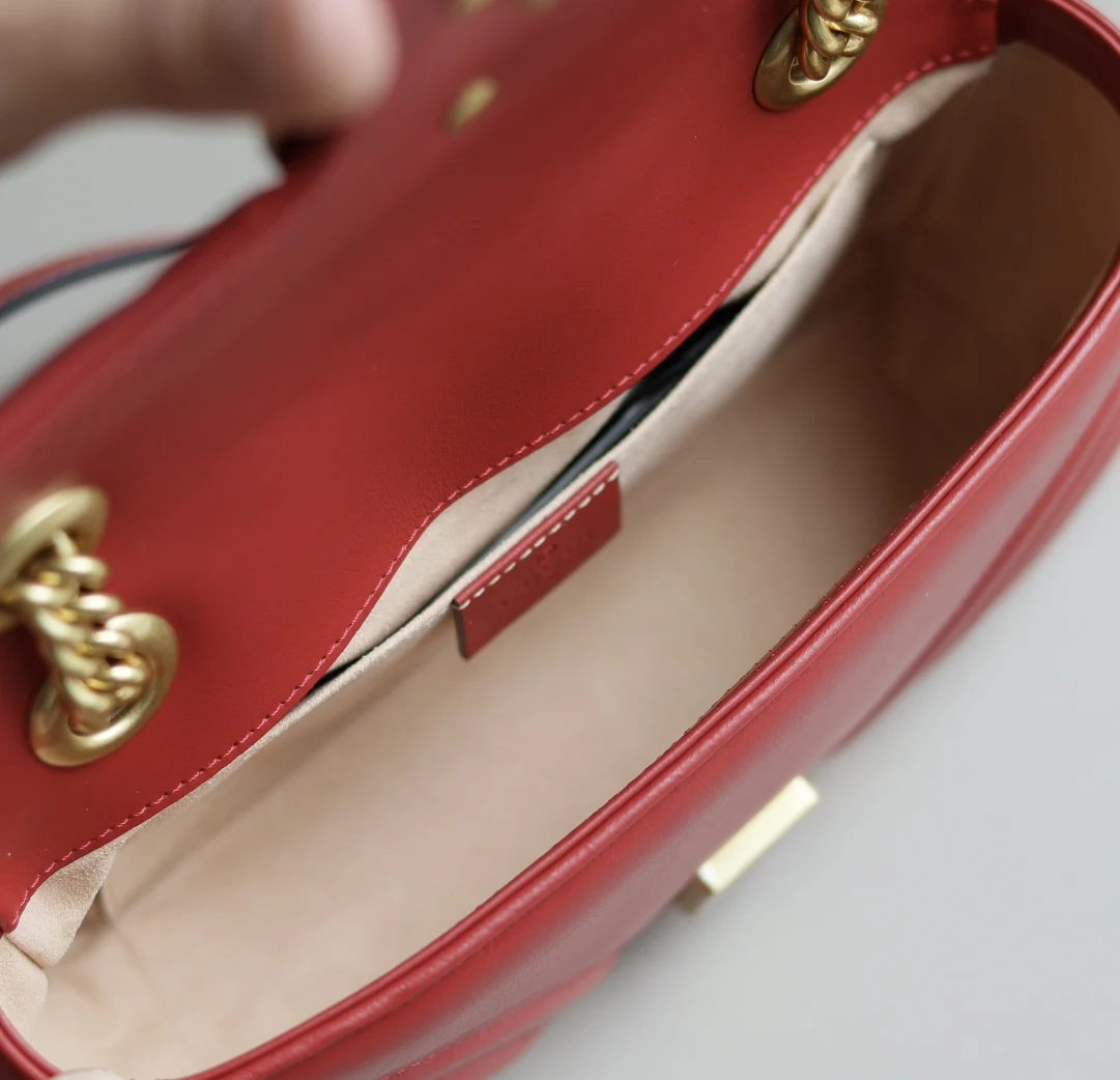 Gucci 446744 GG Marmont Chevron Chain Bag - Detail view 7