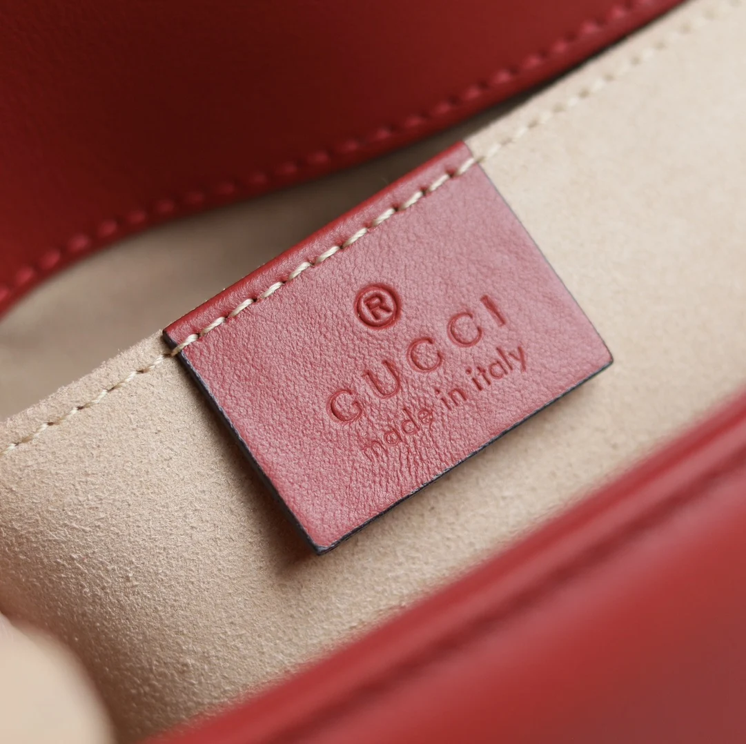 Gucci 446744 GG Marmont Chevron Chain Bag - Detail view 8