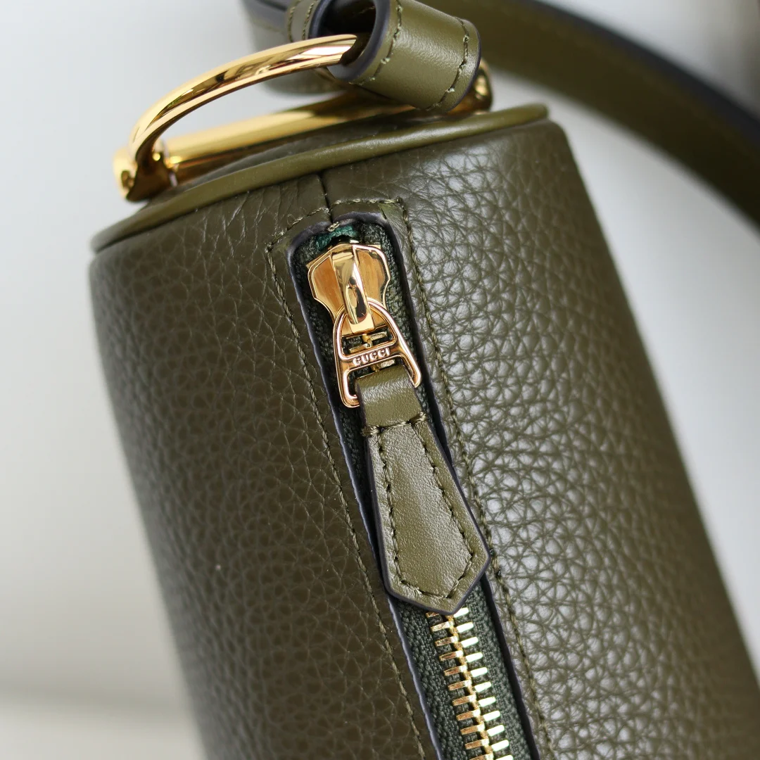 Gucci 860784 New Mini Handbag Women s Shoulder Bag - Detail view 6