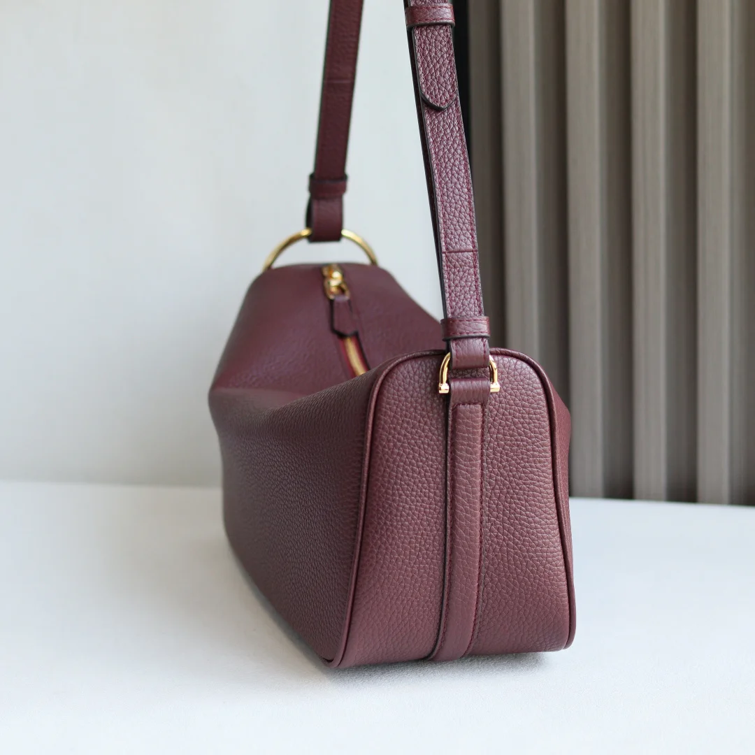 Gucci 860787 Half Horsebit Large Shoulder Bag - Detail view 4
