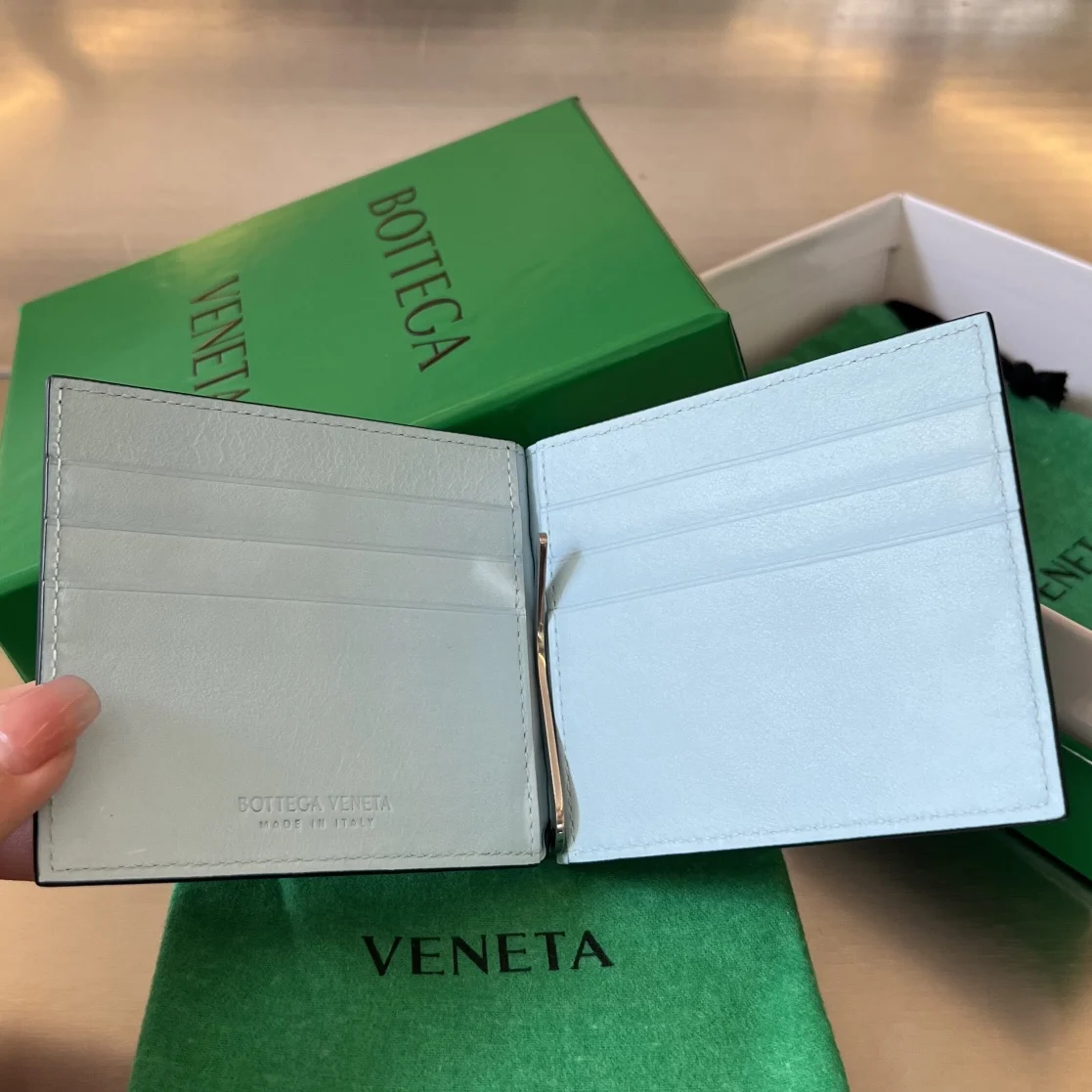 Bottega Veneta 592626 New Money Clip Wallet - Detail view 5