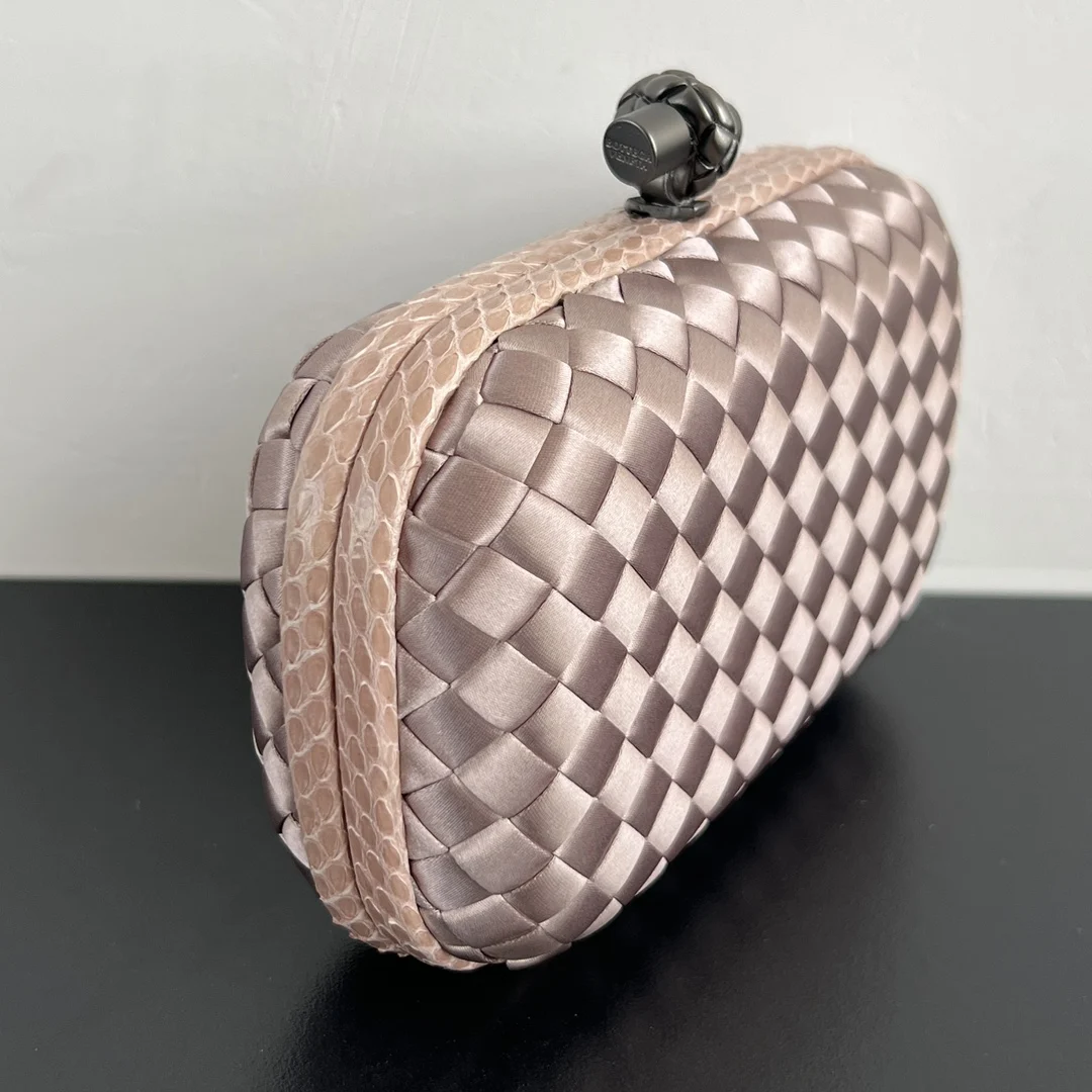 Bottega Veneta 8651 Kont Evening Handbag 16cm Women s Clutch - Detail view 2