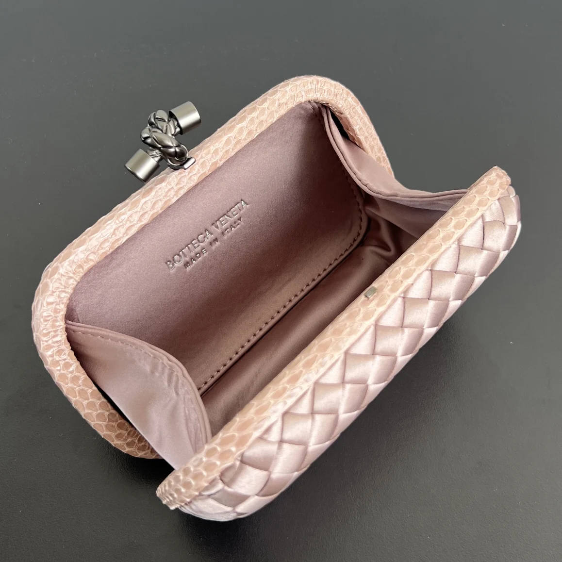 Bottega Veneta 8651 Kont Evening Handbag 16cm Women s Clutch - Detail view 4