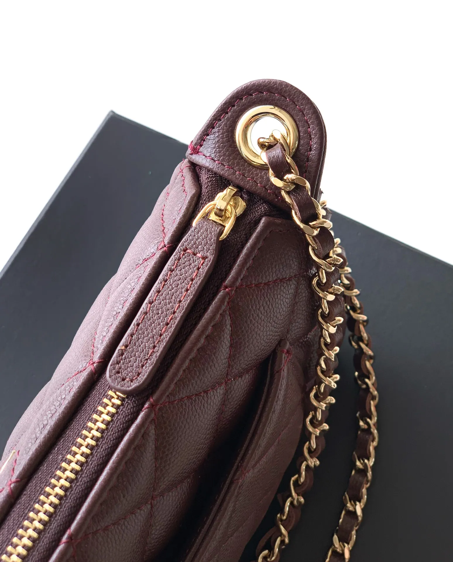 Chanel 25B Mahjong Bag Women s Crossbody Bag - Detail view 6