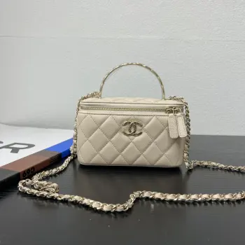 原厂皮 25s新品 球纹牛皮 钢制亮金五金 尺寸:17cmx9.5cmx8cm 型号:AP4590